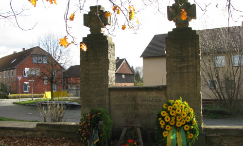 Ehrendenkmal in Sickte. Foto: Privat