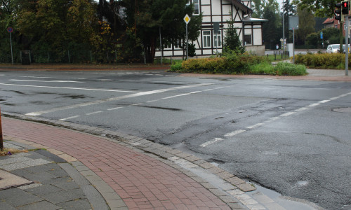Schäden am Verkehrsknotenpunkt Ahlumer Straße / Leopold Straße. Foto: Jan Borner