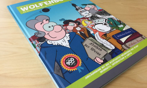 Ginge es nach der FDP im Rat der Stadt, sollte die Stadt Exemplare des Jubiläumsbandes „Wolfenbüttel – Die Stadtgeschichte als Comic“ an allen Wolfenbütteler Schulen kostenlos zur Verfügung stellen. Foto/Video: Anke Donner
