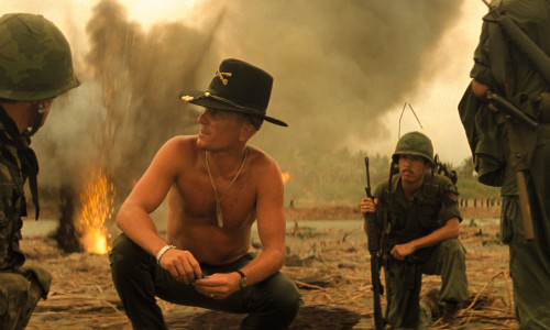 Der Film "Apocalypse Now" zeigt die Widersprüchlichkeiten und den Wahnsinn des Vietnamkrieges auf. Foto: Studiocanal
