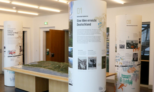 „14 auf einem Streich“ - Wanderausstellung über die Gründung von 14 Großschutzgebieten im Rahmen des Nationalparkprogramms der DDR bis zum 29.5.2016 im Brockenhaus. Foto: Nationalpark Harz