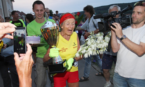 Marathonläuferin Siegrid Eichner zeigt sich von ihrem Alter unbeeindruckt. Foto: Daniel Orálek