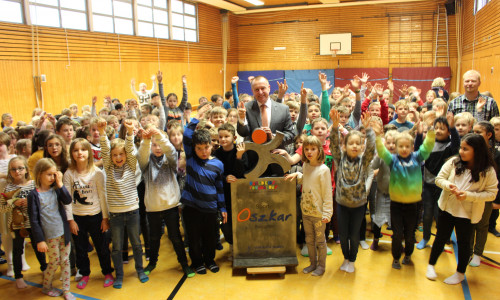 Die Grundschule Thiede hat heute den Sport-Oszkar erhalten. Fotos/Podcast: Julia Seidel