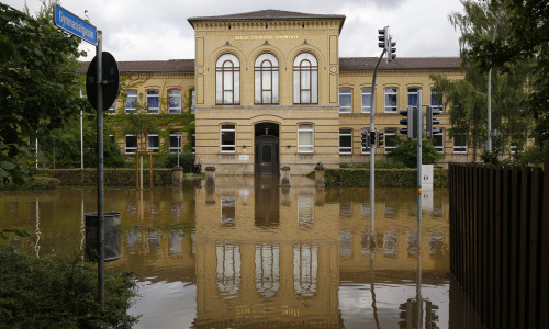 Der Schulbeginn an der Großen Schule fällt buchstäblich ins Wasser. Foto: Stadt Wolfenbuettel-rae