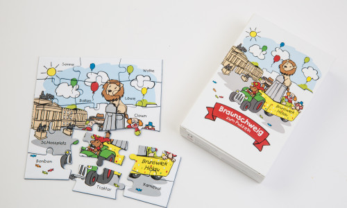 Das liebevoll illustrierte Kinderpuzzle ist ein schönes Geschenk für die Kleinen.
(Foto: Braunschweig Stadtmarketing GmbH / Marek Kruszewski