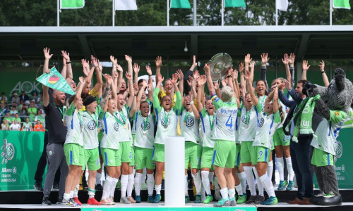 Die Bundesliga-Fußballerinnen des VfL Wolfsburg wurden als Mannschaft des Jahres 2018 ausgezeichnet. Foto: VfL Wolfsburg