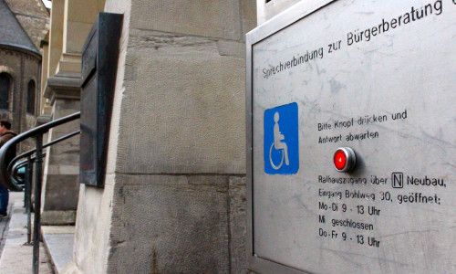 Der Behindertenbeirat habe bereits vor Jahren auf die Problematik aufmerksam gemacht und auf das Fehlen eines solchen Pflegeplatzes innerhalb eines behindertengerechten WCs hingewiesen. Symbolfoto: Sina Rühland