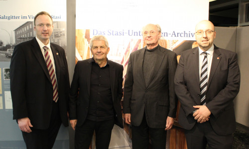 Die Experten des heutigen Abends: Roland Jahn (links) und Christoph Schaefgen (rechts). Foto: Christoph Böttcher