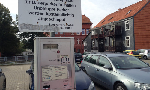 Der CDU-Antrag auf freies Parken am Samstagnachmittag soll nun im Ausschuss für Bau, Stadtentwicklung und Umwelt beraten. Foto: Anke Donner 