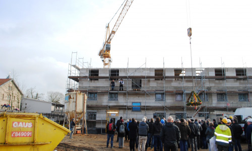 Bereits am 26. Januar war das Richtfest für das Gebäude der zukünftigen Kita St. Leonhard International. Foto: CJD