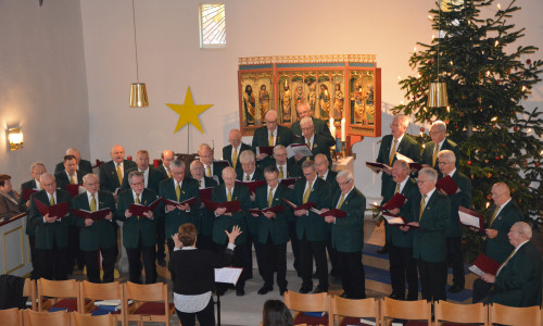 Männergesangverein Vöhrum singt traditionell zum Gottesdienst am ersten Weihnachtsfeiertag. Foto: Evangelisch-Lutherischer Kirchenkreis Peine