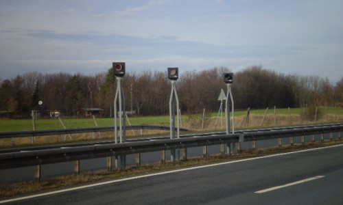 Auf der B6 wurde kürzlich ein Autofahrer geblitzt, der statt der erlaubten 100 Kilometer pro Stunde mit 190 unterwegs war. Foto: Landkreis Goslar 
