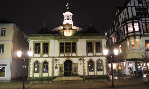 Aktuell gibt es am Alten Rathaus kein Glockenspiel. Archivbild