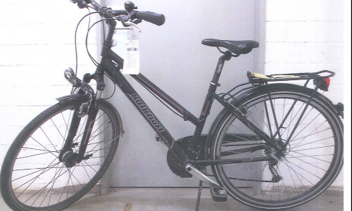 Die Polizei sucht nach den Besitzern dieses Fahrrads. Foto: Polizei 