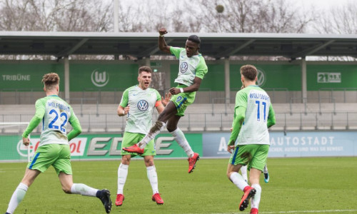 Der VfL Wolfsburg U19 feierte einen klaren Heimerfolg gegen Nienburg. Foto: Jan F. Helbig/PresseBlen.de/Archiv