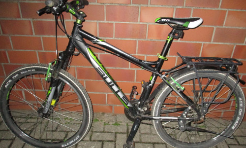 Die Polizei sucht nach dem Eigentümer dieses Fahrrads. Foto: Polizei