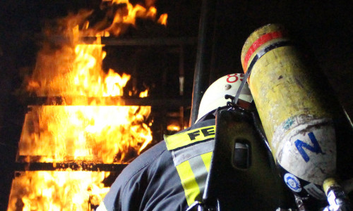 Die Feuerwehren in der Region leisten gute Arbeite. Das meint auch Niedersachsens  Minister für Inneres und Sport, Boris Pistorius.   