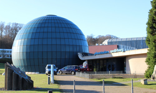 Das Planetarium Wolfsburg ist nun auch eine Spielfläche.