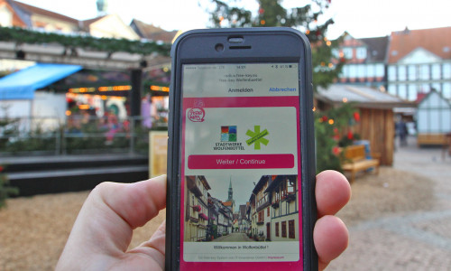 In der Innenstadt von Wolfenbüttel gibt es jetzt insgesamt zehn kostenfreie HotSpots, um im Internet zu surfen. Foto: Stadt Wolfenbüttel/Raedlein