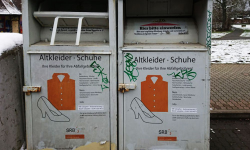 Die Altkleider-Container sind seit Monaten ein Thema in Salzgitter. Symbolfoto: Günter Wingerning