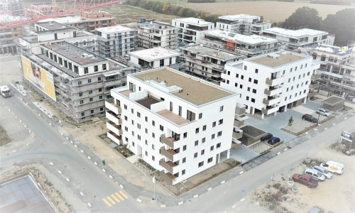Die Gebäude Weidenplan erstrahlen in hellem Weiß. Fotos:  Volkswagen Immobilien GmbH