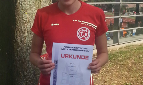 Jelde Jakob freut sich über den vierten Platz bei den Norddeutschen Meisterschaften. Foto: Privat
