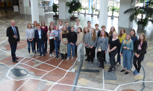 Gestern wurden die Austauschschüler im Rathaus vom Bürgermeister Ingolf Viereck empfangen. Foto: Stadt Wolfsburg