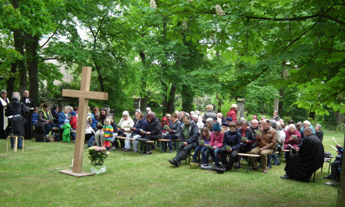 Himmelfahrtsgottesdienst auf dem Magni-Friedhof. Foto: Kirche