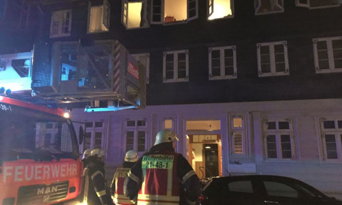 In der Karlstraße kam es am Dienstagabend zu einem Küchenbrand. Foto: Nick Wenkel