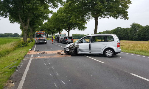 Erst am gestrigen Sonntag hat es auf der B 4 zwischen Meinholz und Thune wieder einen schweren Unfall mit sechs Verletzten gegeben. Foto:  aktuell24 (DC)