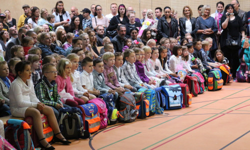 In der Grundschule Heidberg wurden insgesamt 84 Kinder eingeschult. In der gesamten Region, geht es für die Erstklässler am Samstag mit der Schule los. Foto: Robert Braumann