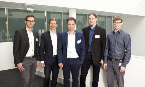 Felix Geilert, Robin Gast, Dr. Silviu Homoceanu, Dennis Klose, Niklas Kiehne (v. li.). Foto:
Wirtschaftsförderung Dortmund