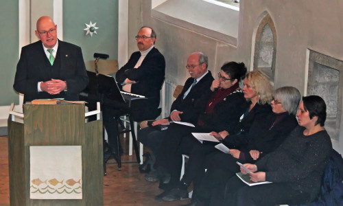 Pfarrverbandsvorsitzenden Christian Wolff bei der Begrüßung, Foto: Privat