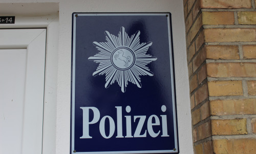 Die Polizei ist auf der Suche nach Zeugen zu den versuchten Diebstählen in Westhagen. Symbolfoto: Eva Sorembik