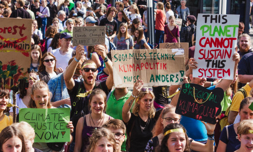Auch Braunschweiger Aktivisten nahmen am Bunndeskongress der Fridays for Future Bewegung teil.

Foto; Max Fuhrmann