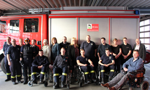 Die Freiwillige Feuerwehr Vorsfelde bekam Besuch vom Behinderten-Beirat. Fotos: Christoph Böttcher