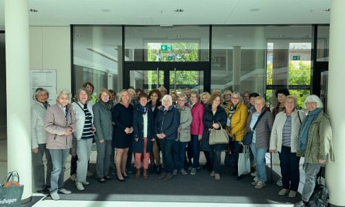 Frauentreff Cremlingen besucht den Niedersächsischen Landtag. Foto: Wahlkreisbüro Dunja Kreiser
