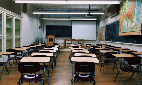 Der Stadtschülerrat befürchtet einen Mangel an geeigneten Unterrichtsräumen. Symbolfoto: pixabay