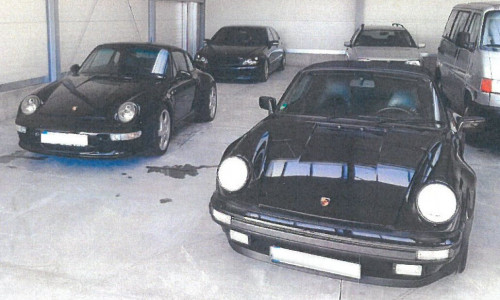 Die beiden Porsche wurden im März gestohlen. Foto: Polizei Polizei