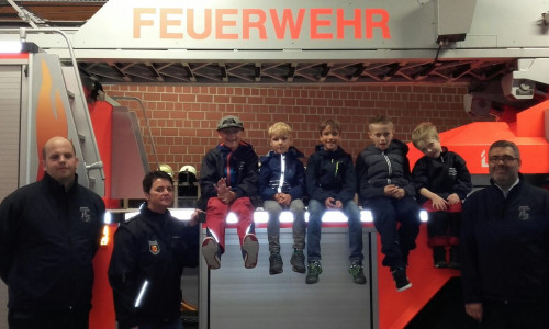 Die Kinderfeuerwehr Aplenstedt war bei den Wolfenbütteler Kameraden zu Besuch. Foto: Feuerwehr Apelnstedt