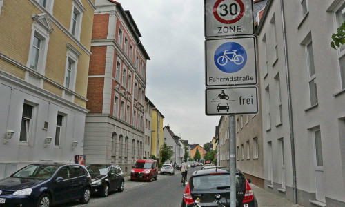 Die Fahrradstraße in der Karlstraße, Foto: Robert Braumann