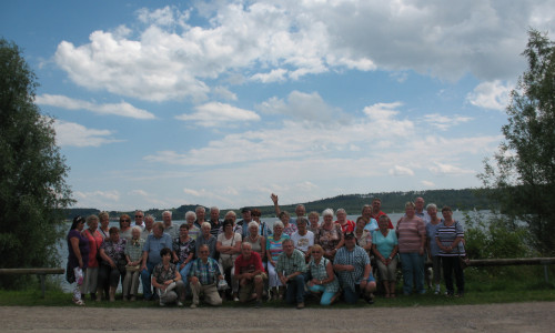 Gruppenfoto am großen Brombachsee im Fränkischen Seengebiet. Foto: Feuerwehr Hornburg