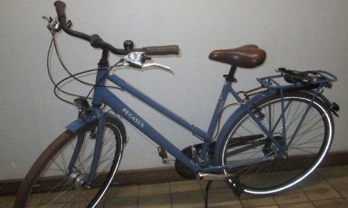 Dieses Fahrrad ist nach wie vor von seinem Besitzer getrennt.

Foto: Polizei Gifhorn