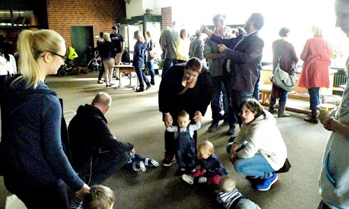 Insgesamt 32 Familien kamen zum Babyempfang nach Schöppenstedt. Foto: Samtgemeinde Elm-Asse