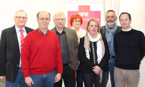 Die Kandidaten: Burkhard Wittberg (Gardessen), Harald Koch (Weddel), Achim Eichenlaub (Klein Schöppenstedt), Ute Baars (Hemkenrode), Susanne Rudolph (Cremlingen), Reinhold Briel (Hordorf), Bernd Telm (Schandelah)  Foto: SPD 