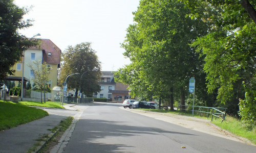 Um diese beiden Haltestellen geht es. Foto: Kreisverkehrswacht Helmstedt