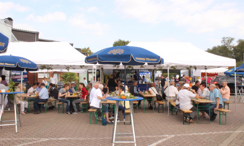 Samstag und Sonntag gibt es wieder das traditionelle Kartoffelfest am Autohaus Bormann. Foto: Anke Donner