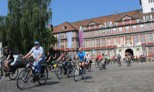 Bei sommerlichen Temperaturen haben sich am Wochenende mehrere Tausend Interessierte an den Aktionen des regionalen Radevents „Sattelfest“ beteiligt. Foto: Anke Donner 
