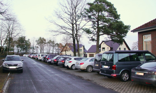 Die derzeitige Parksituation am Bürgerhaus. Foto: B.I.G.