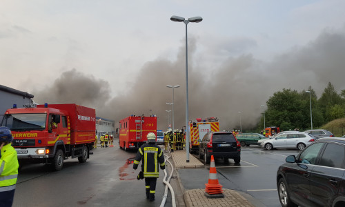 Der Großbrand beschäftigte die Feuerwehr die ganze Nacht. Foto: Kreisfeuerwehr Goslar